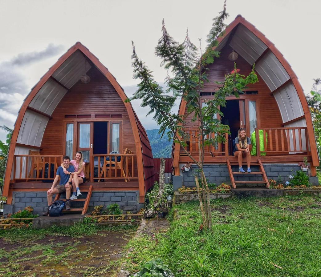 Family Rinjani Bungalow Sajang Esterno foto