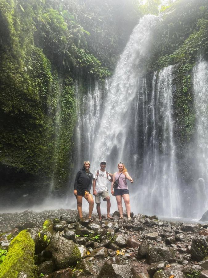 Family Rinjani Bungalow Sajang Esterno foto