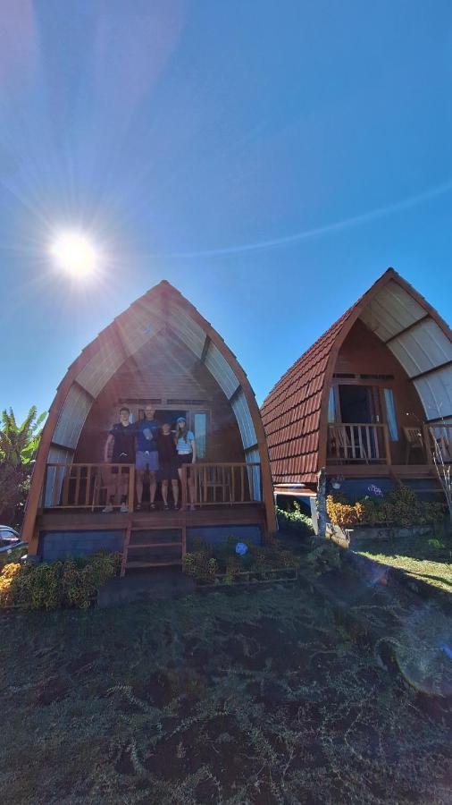 Family Rinjani Bungalow Sajang Esterno foto