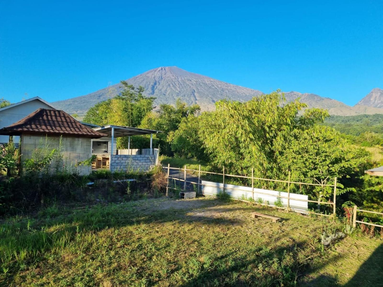 Family Rinjani Bungalow Sajang Esterno foto