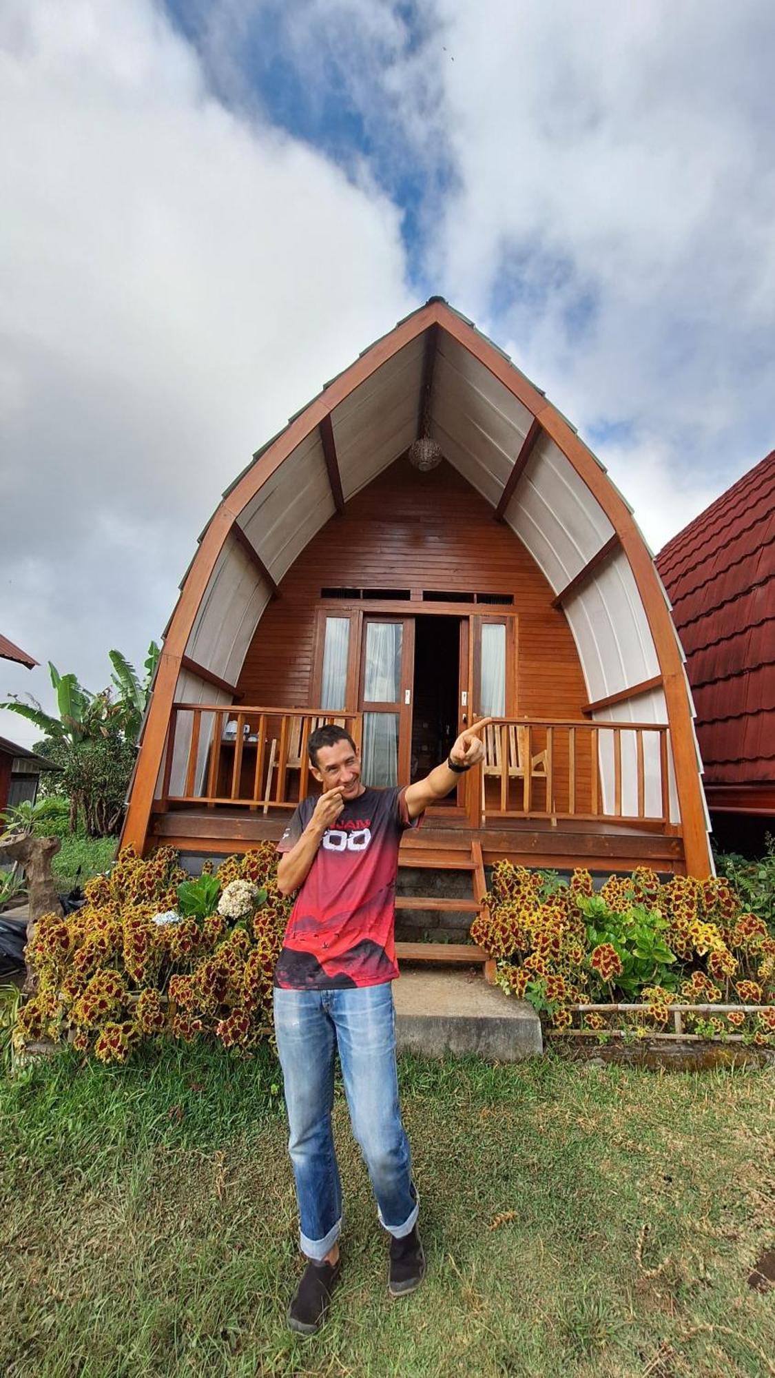 Family Rinjani Bungalow Sajang Esterno foto